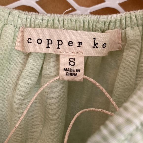 Crop top - Picture 2 of 2